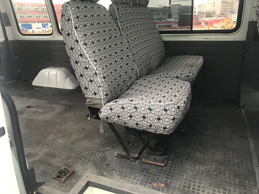 Ford Transit Classic — миниатюра 11