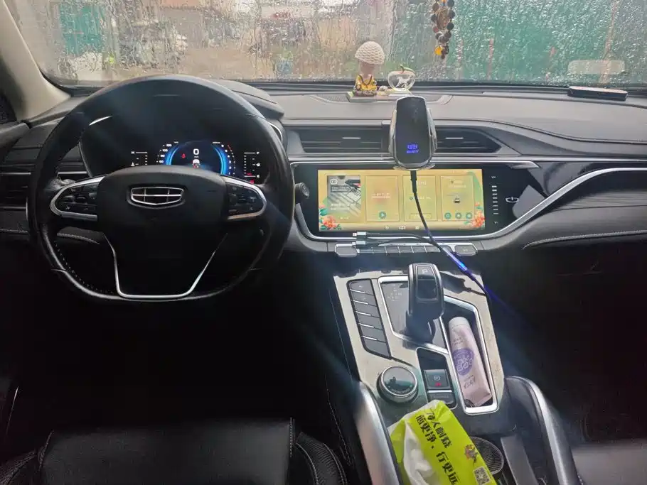 Geely Boyue — миниатюра 12