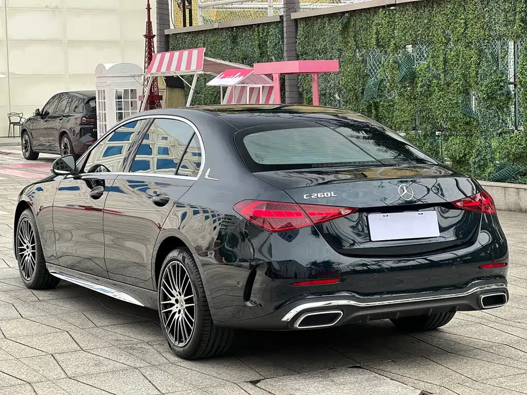 Mercedes-Benz C-Class — миниатюра 4