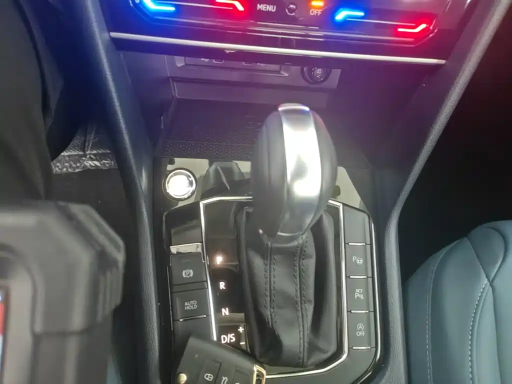 Volkswagen Tharu — миниатюра 14