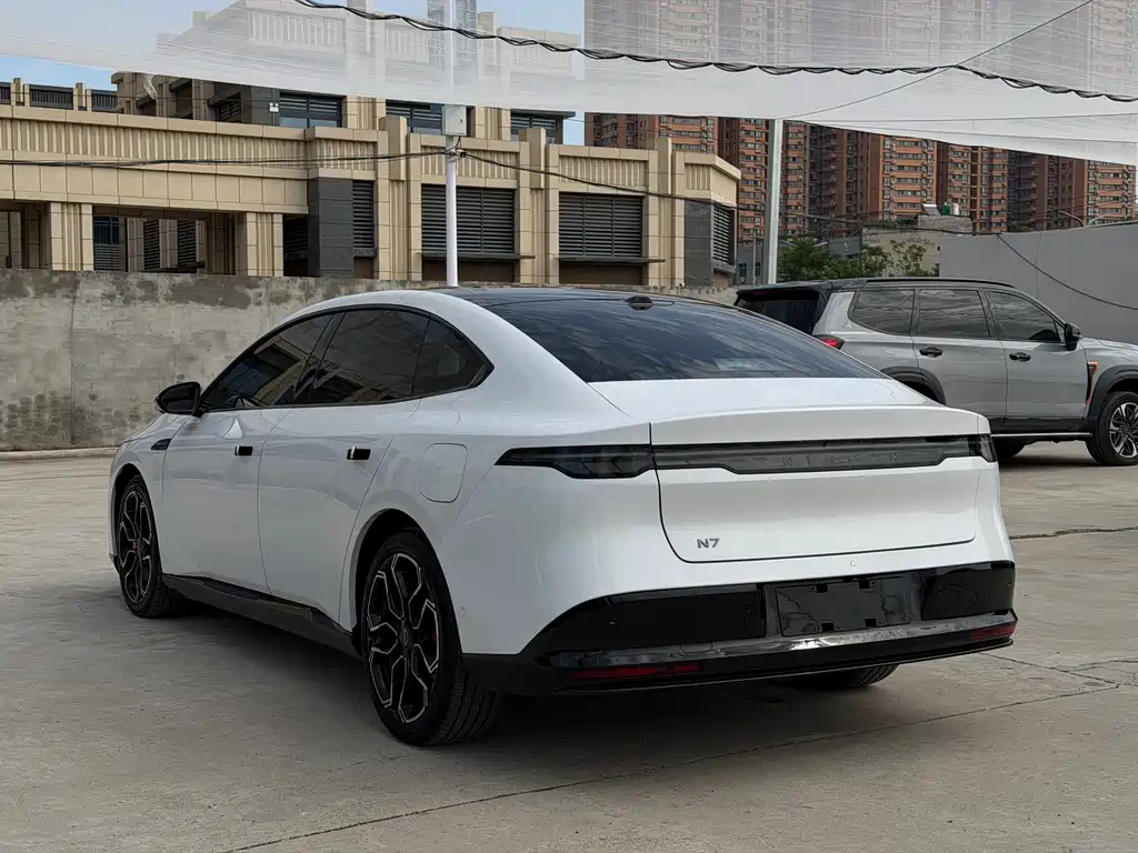 Nissan N7 — миниатюра 6