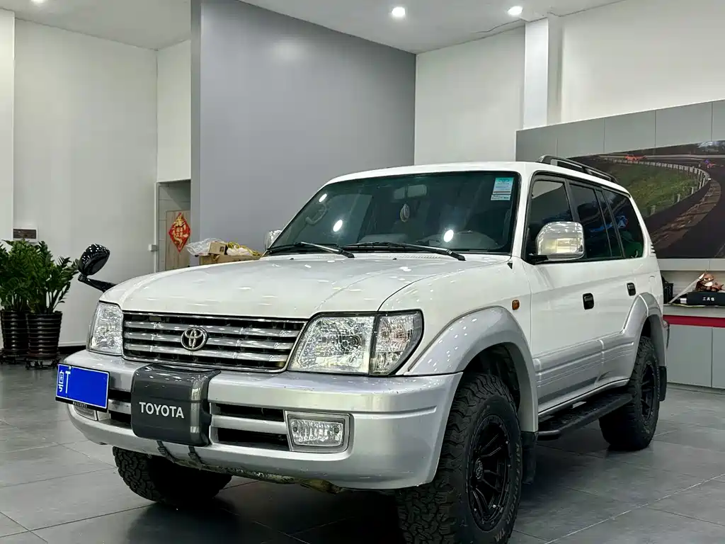 Toyota Prado (Import) 2002
