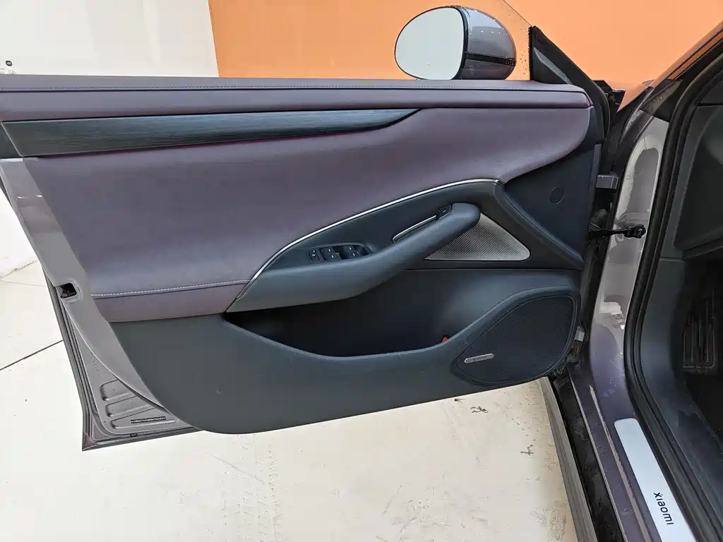 XIAOMI CAR XIAOMI SU7