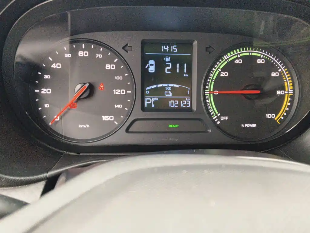 Roewe Clever — миниатюра 8