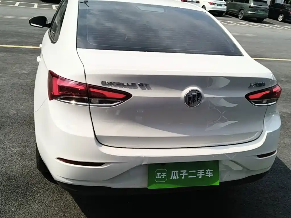Buick Excelle — миниатюра 6