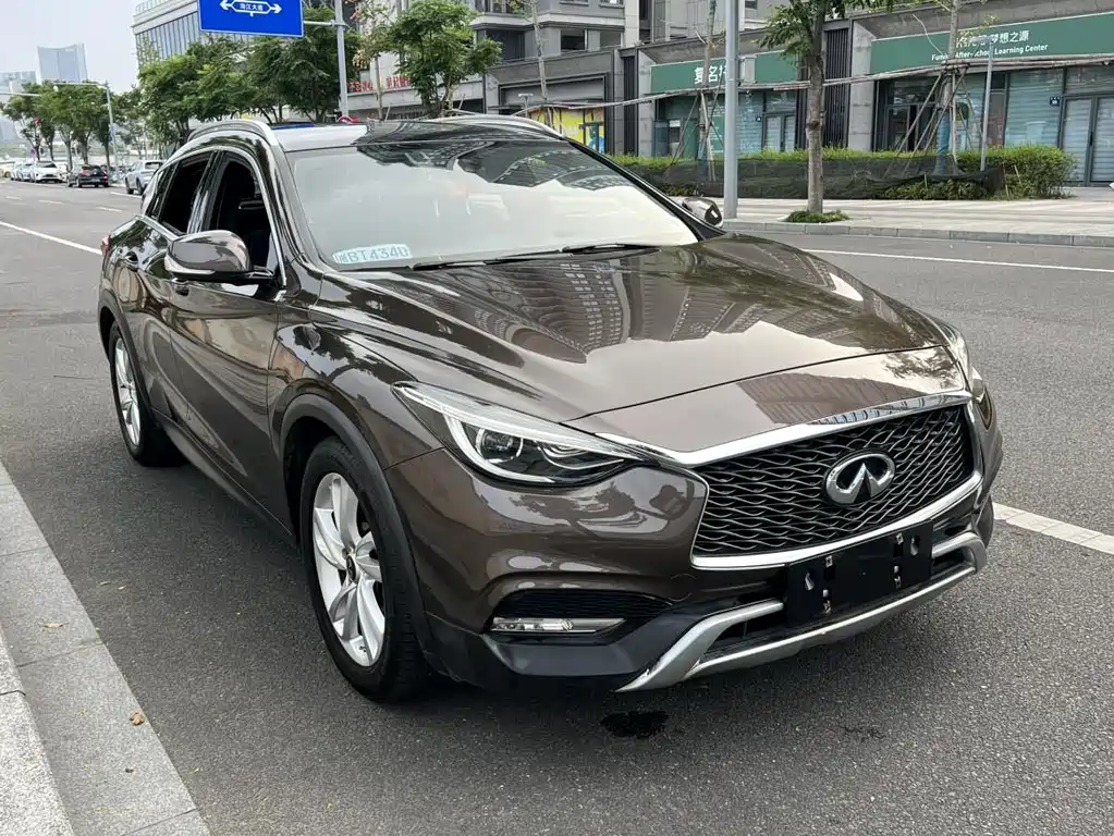 Infiniti QX30 — миниатюра 3