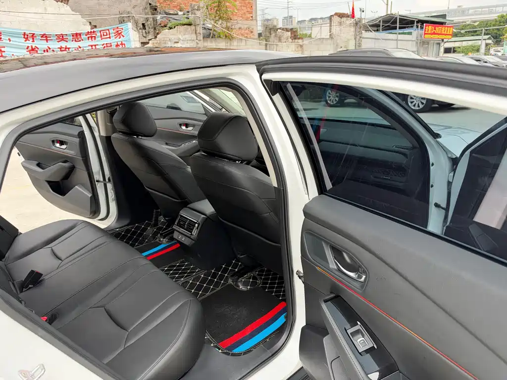 Honda Accord — миниатюра 11