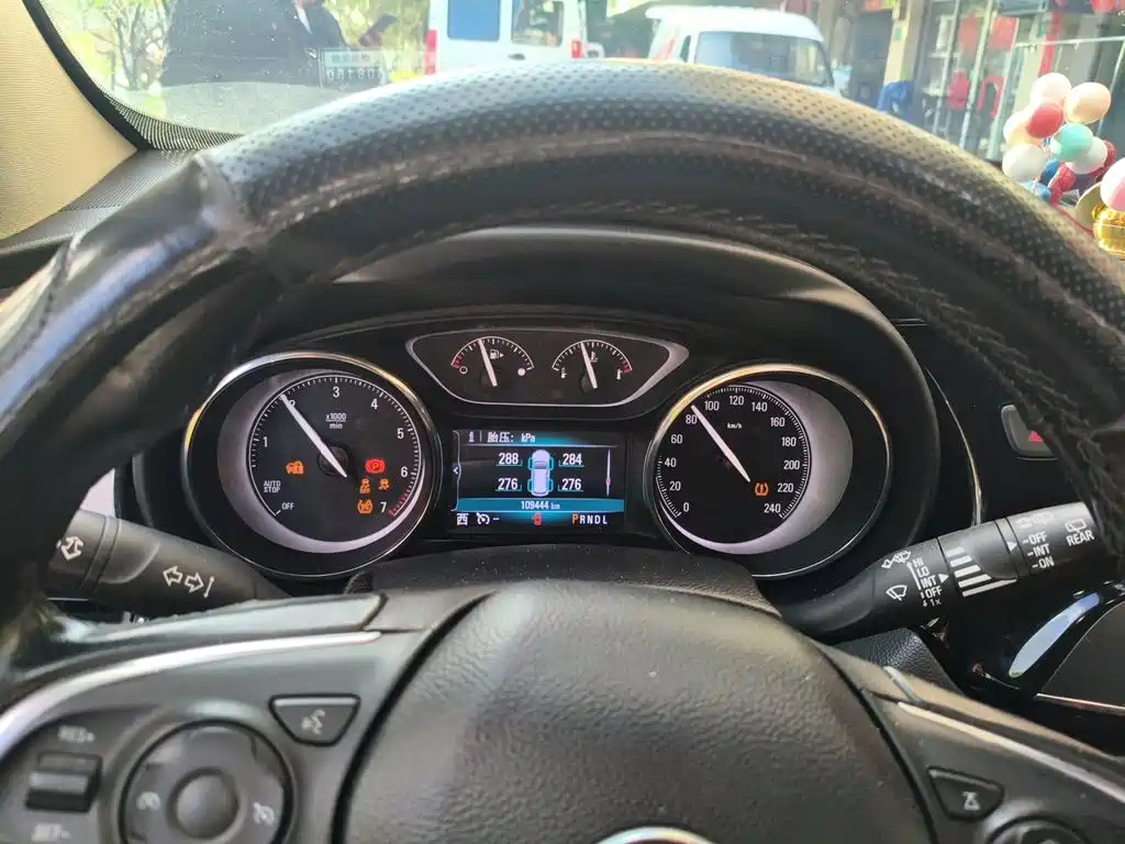 Buick Envision Plus — миниатюра 7