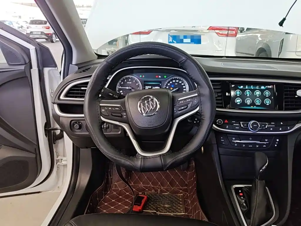 Buick Excelle — миниатюра 11