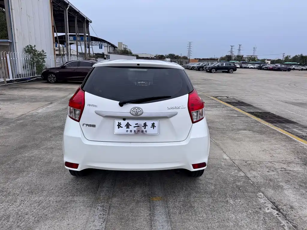 Toyota Yaris L — миниатюра 19