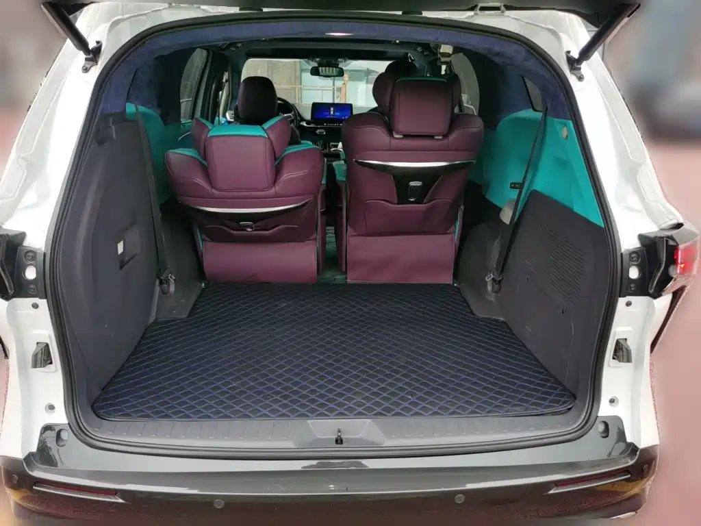Toyota Sienna — миниатюра 15