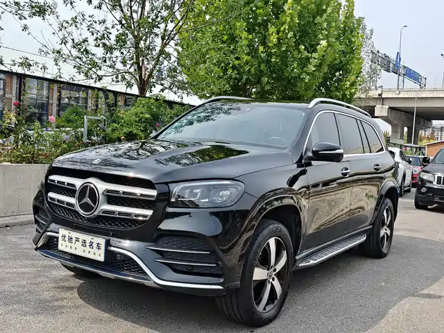 MERCEDES-BENZ  GLS 2022