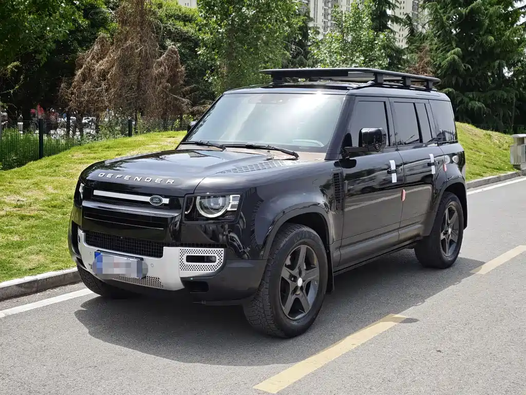 Land Rover Defender 2020