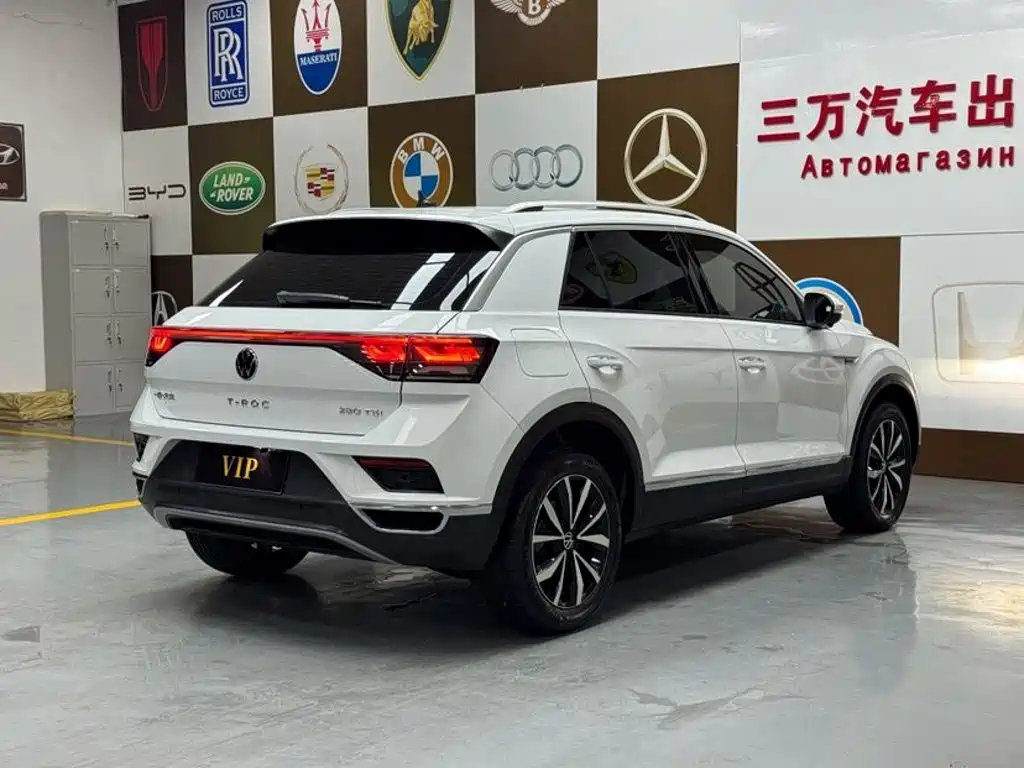 Volkswagen T-Roc — миниатюра 6