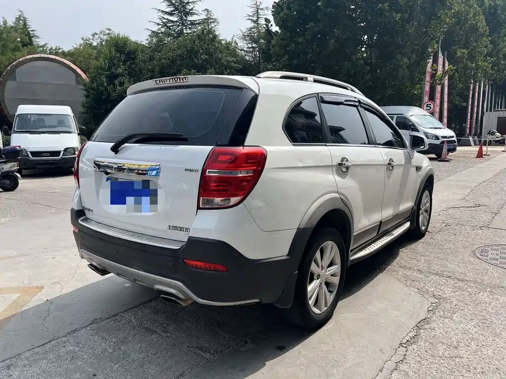 Chevrolet Captiva — миниатюра 4