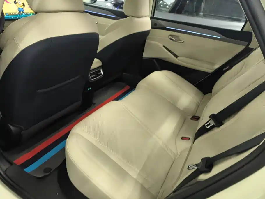 BYD Qin L — миниатюра 11