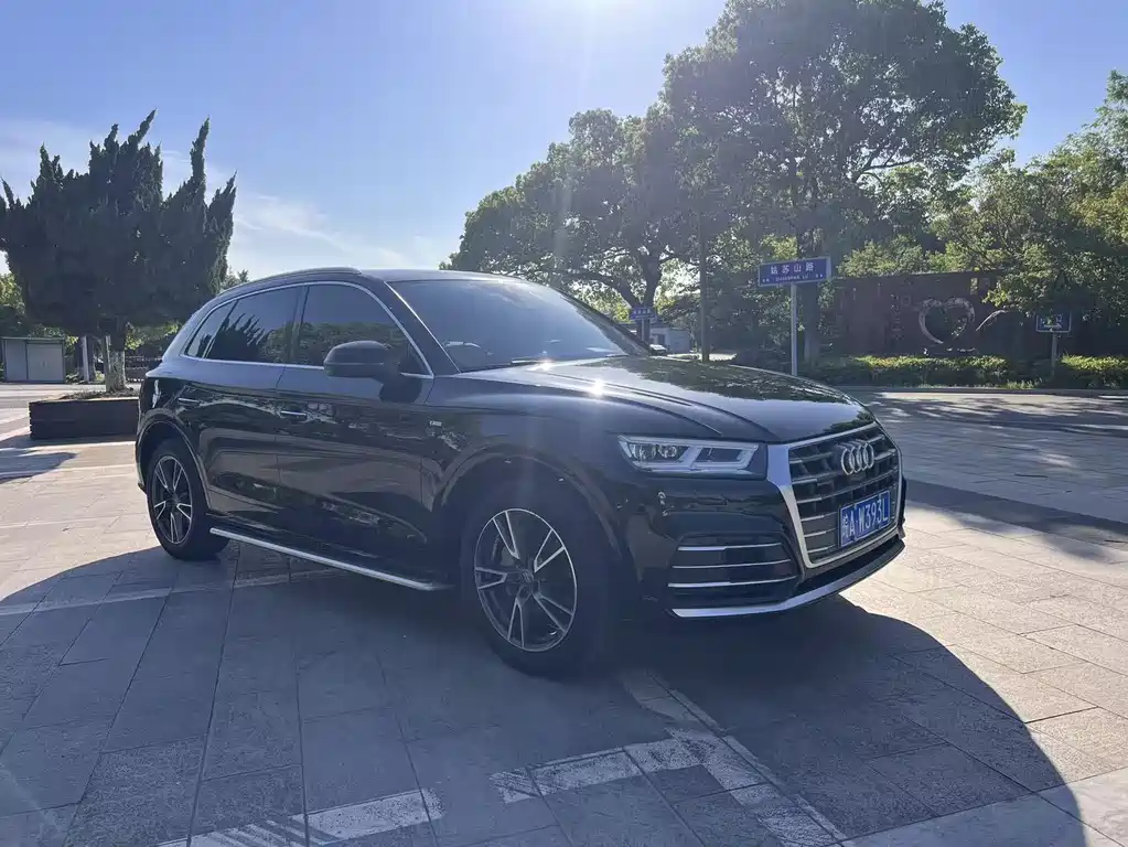 Audi Q5L 2020 45 TFSI Premium Fashion