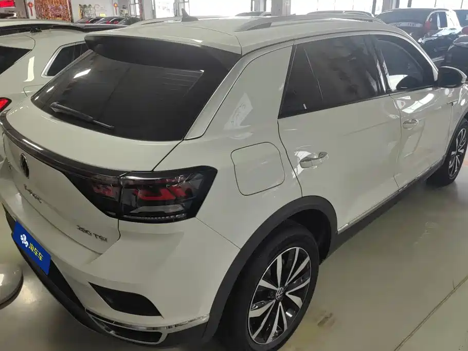 Volkswagen T-Roc — миниатюра 3