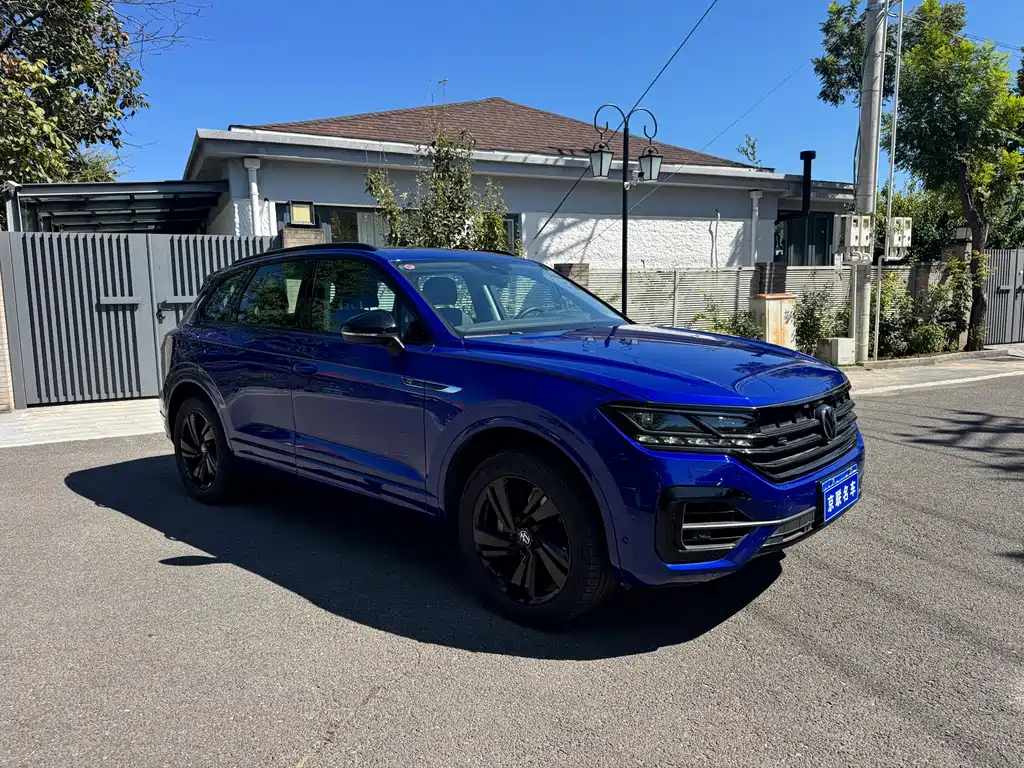 Volkswagen Touareg — миниатюра 3