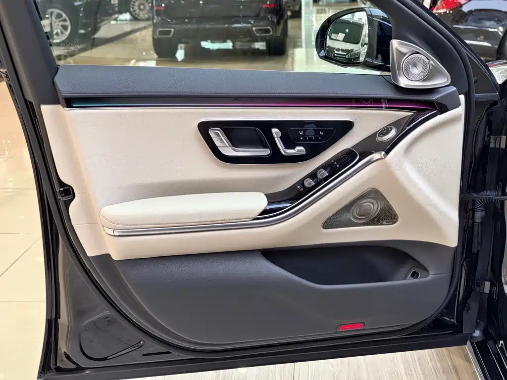 MERCEDES-BENZ S CLASS