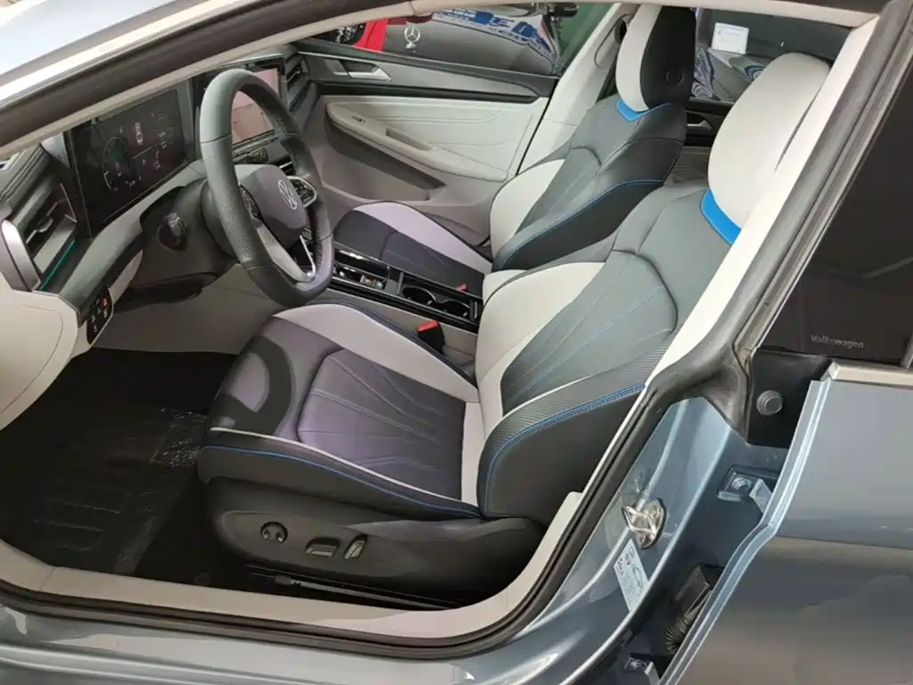 Volkswagen Lamando — миниатюра 15