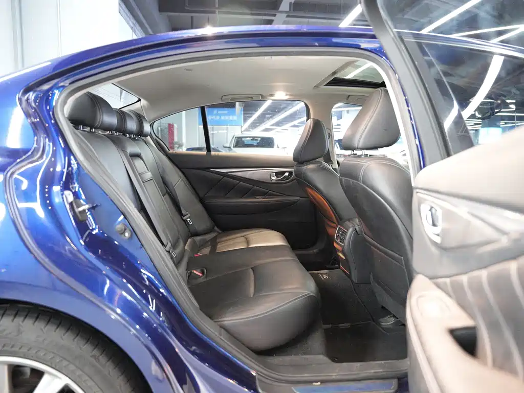 Infiniti Q50L — миниатюра 18