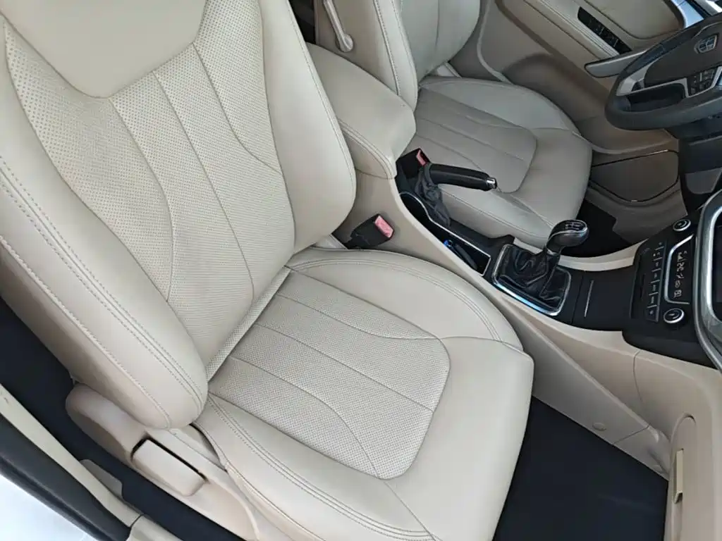 Geely Emgrand — миниатюра 25