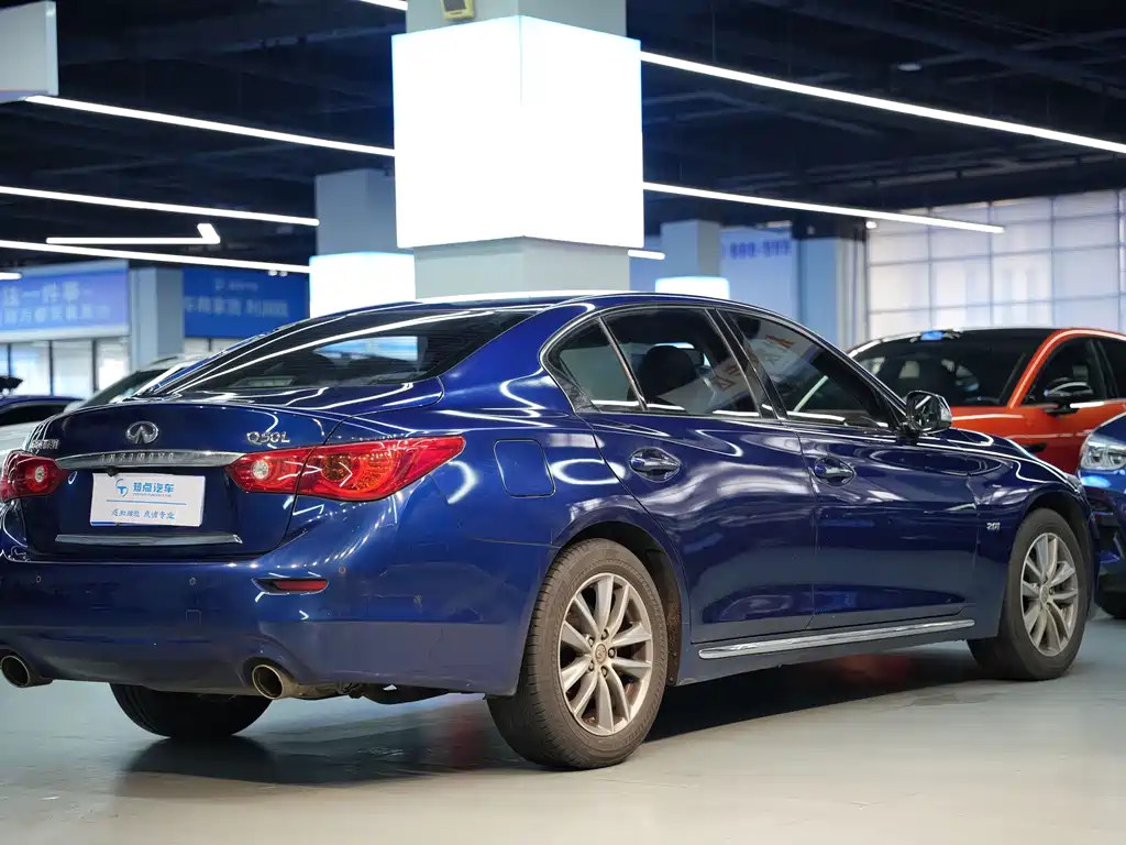 Infiniti Q50L — миниатюра 21