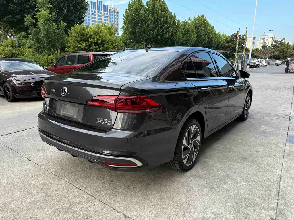 Volkswagen Bora — миниатюра 4