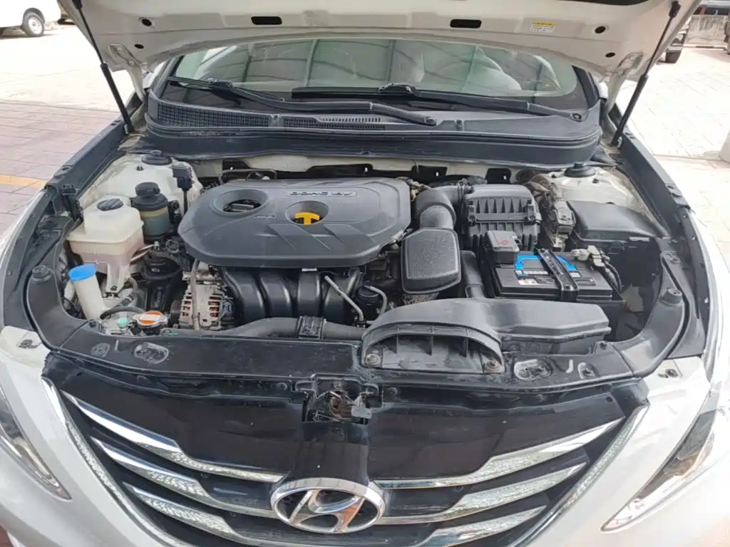Hyundai Sonata — миниатюра 20