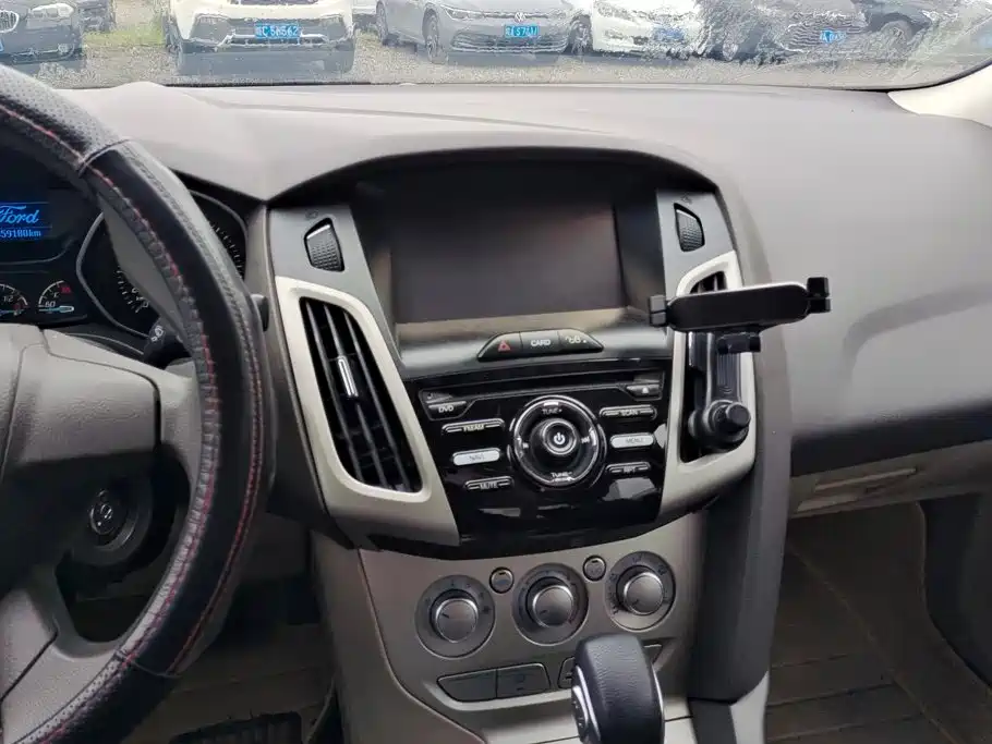 Ford Focus — миниатюра 13