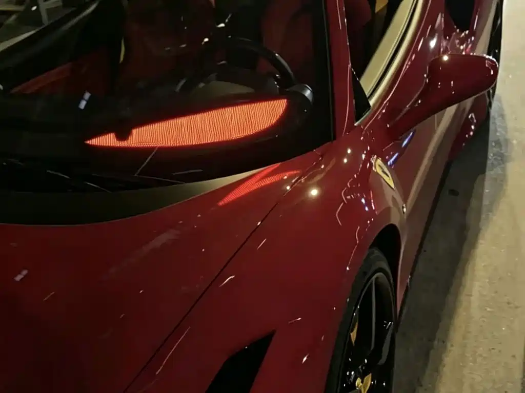 Ferrari F8 — миниатюра 10
