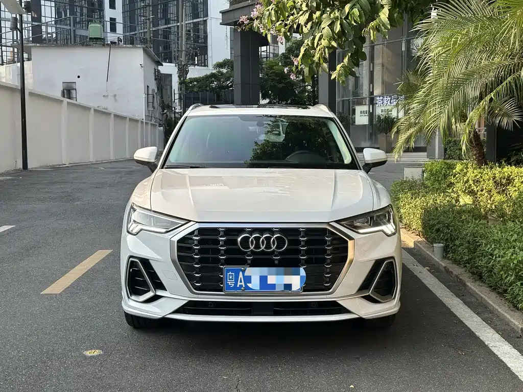 Audi Q3 — миниатюра 3
