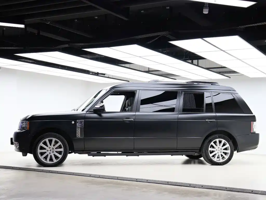 Land Rover Range Rover — миниатюра 30