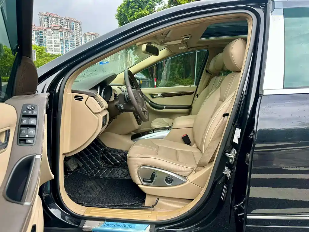 Mercedes-Benz R-Class — миниатюра 6