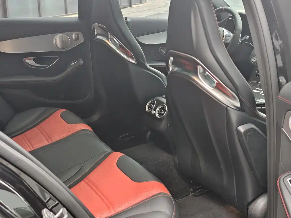 MERCEDES-BENZ C CLASS AMG