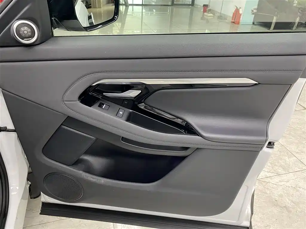 LAND ROVER RANGE ROVER AURORA