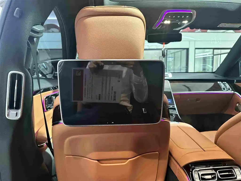 Mercedes-Benz S-Class — миниатюра 16