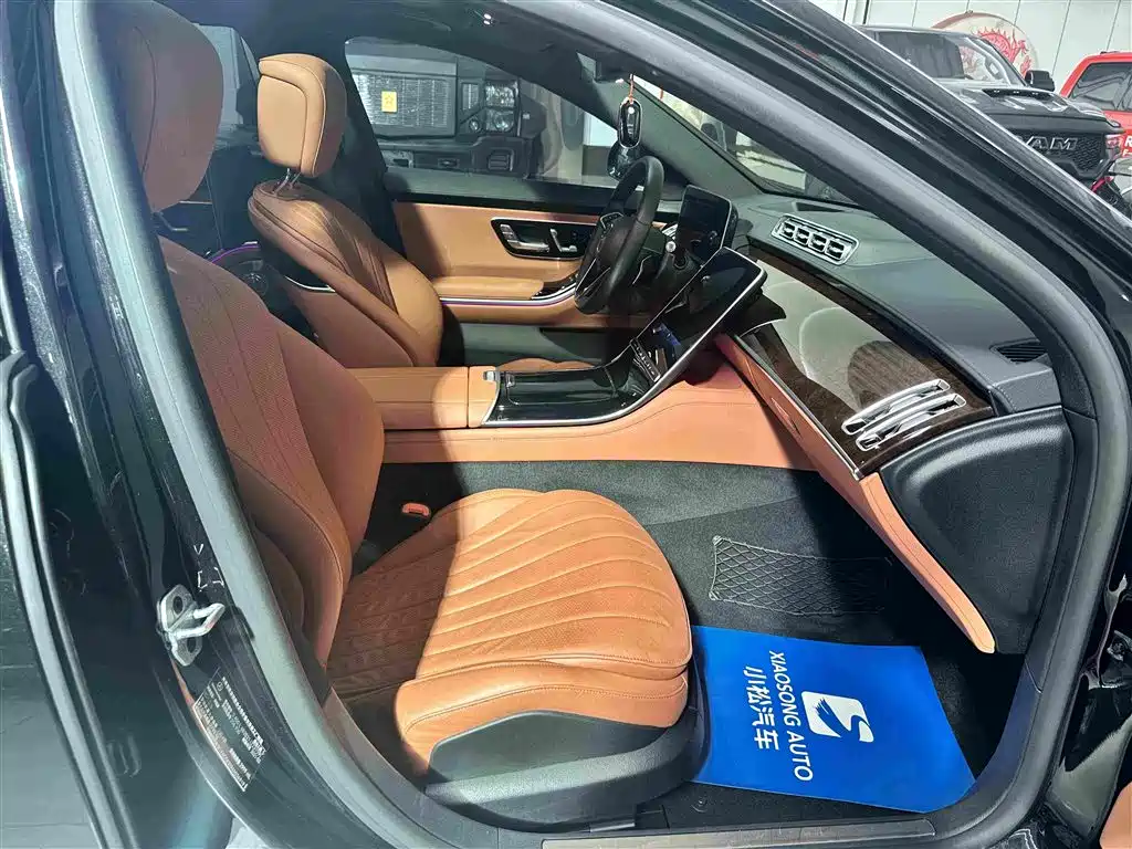 Mercedes-Benz S-Class — миниатюра 20