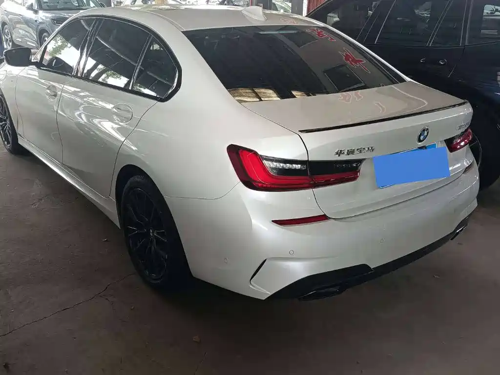 BMW 3 Series — миниатюра 9