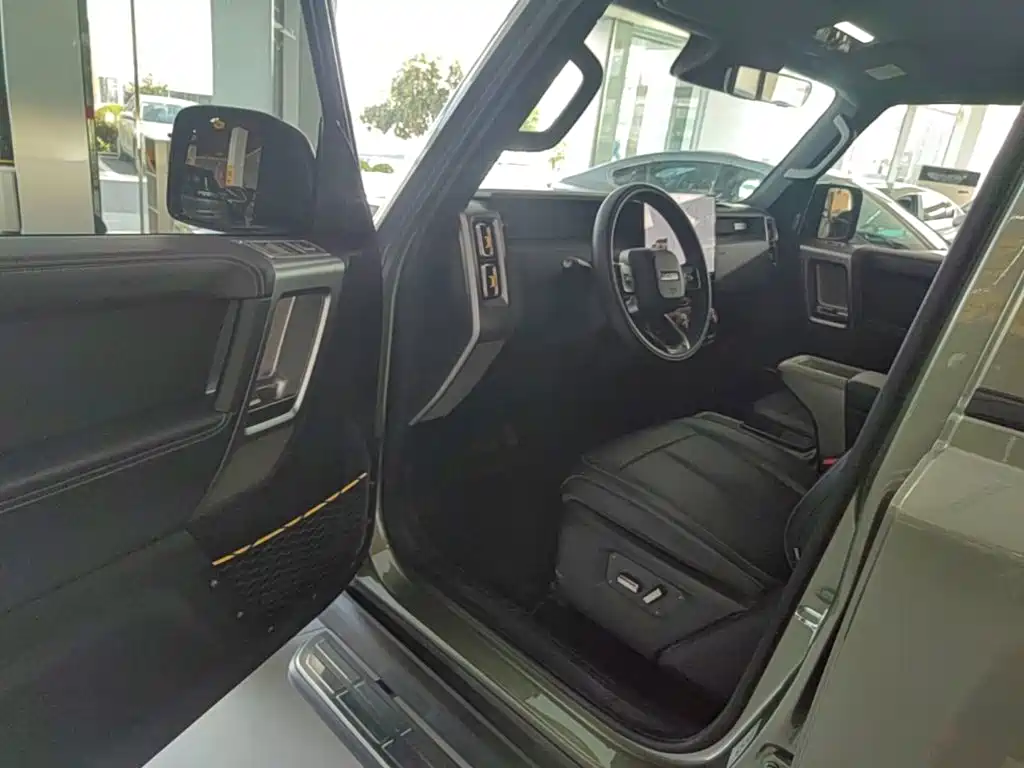 iCAR Автомобиль SuperV23 — миниатюра 16