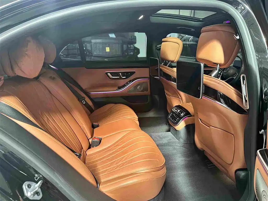 Mercedes-Benz S-Class — миниатюра 18