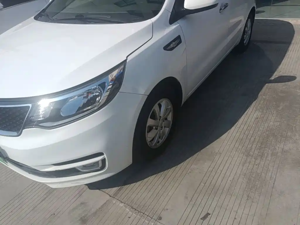 Kia K2 — миниатюра 23