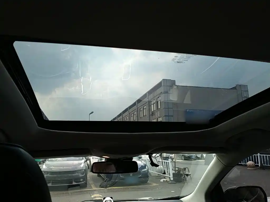 Ford Edge — миниатюра 18