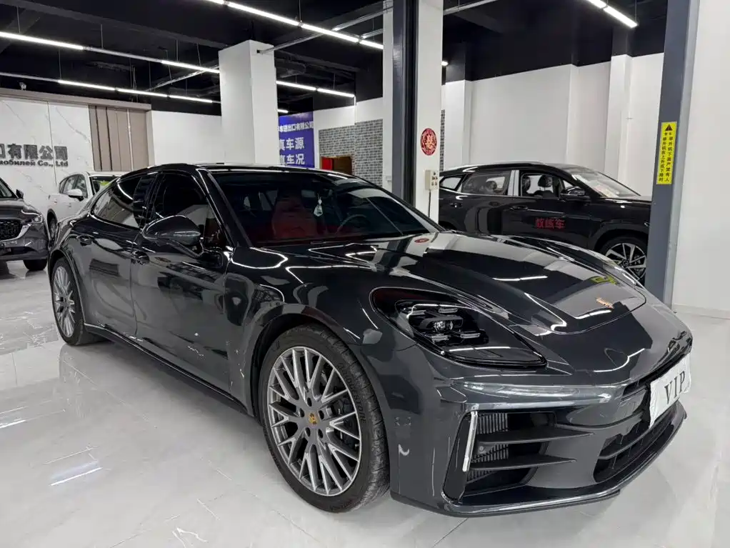 Porsche Panamera — миниатюра 3
