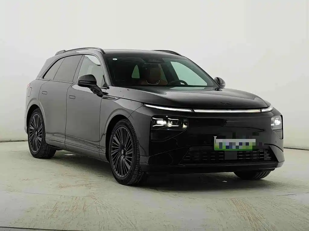 XPeng G9 — миниатюра 3