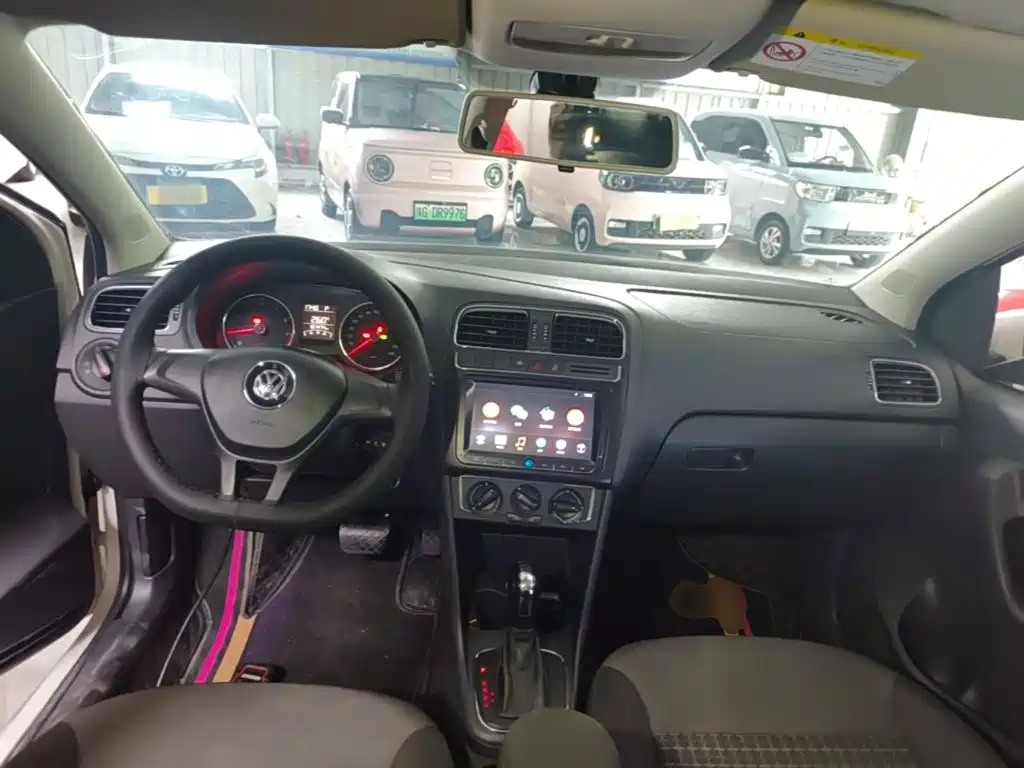 Volkswagen Polo — миниатюра 10