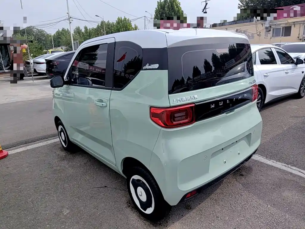 Wuling MINIEV — миниатюра 5