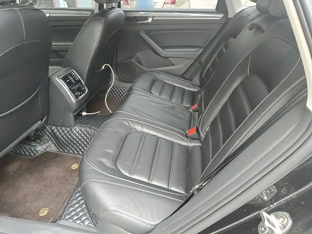 Volkswagen Passat — миниатюра 17