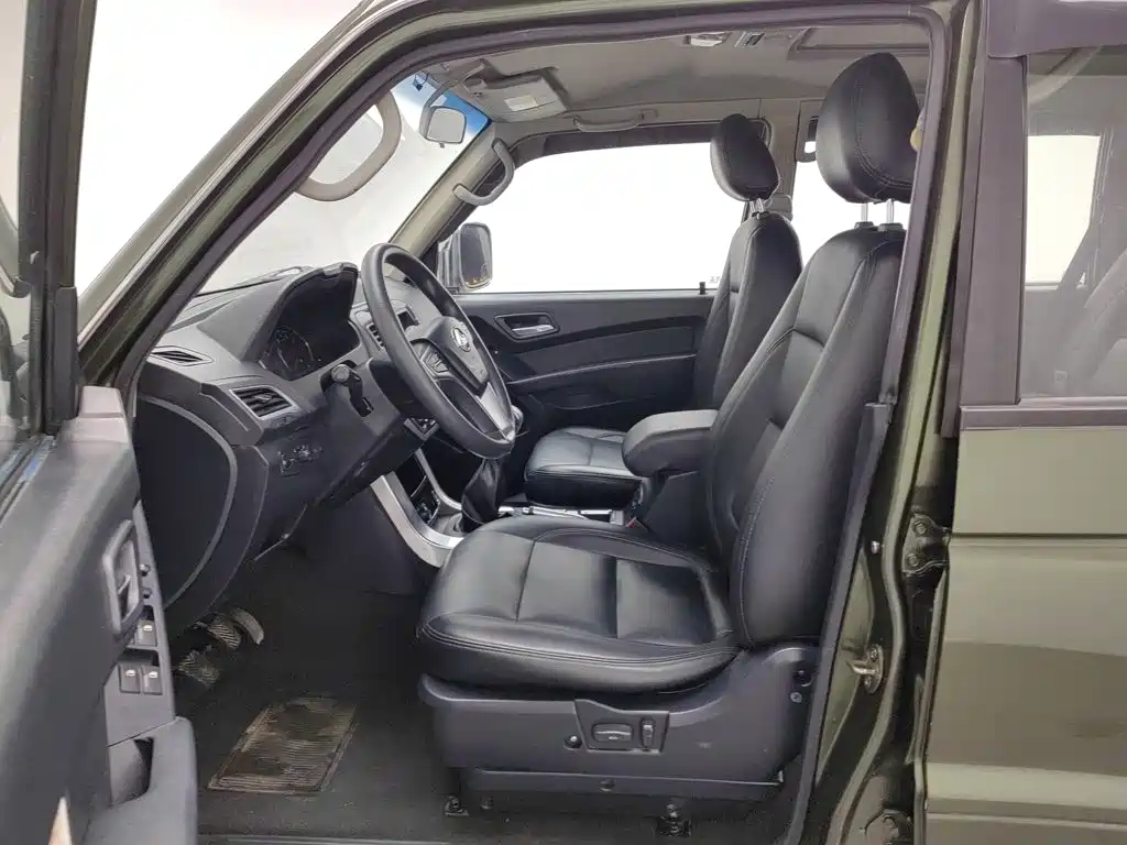Leopaard Leopaard Q6 — миниатюра 10